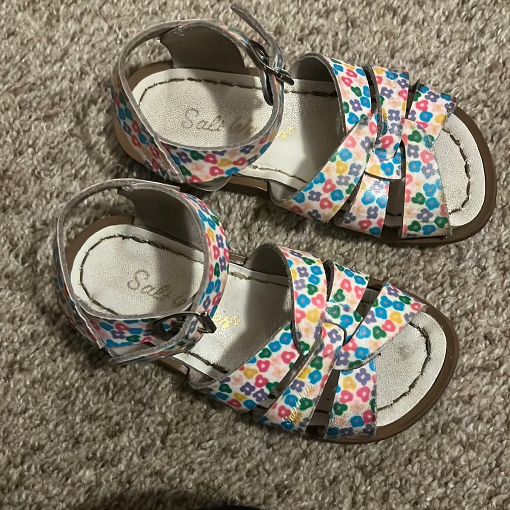 Sandals salt water